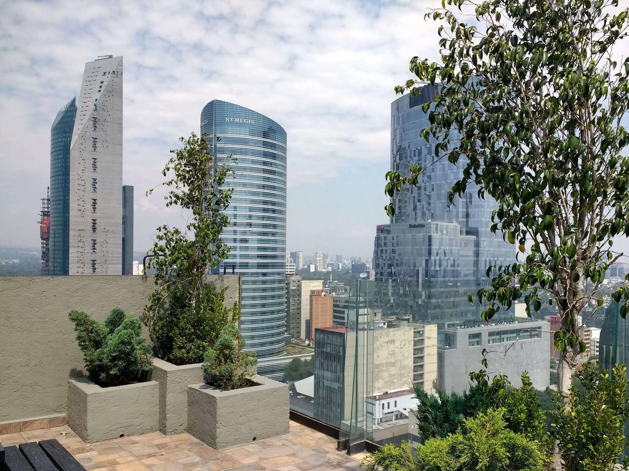 Suites Capri Reforma Ángel 380 Città del Messico Esterno foto
